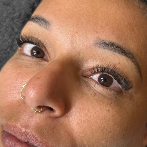 Extension de cils cil à cil – prestations et tarifs