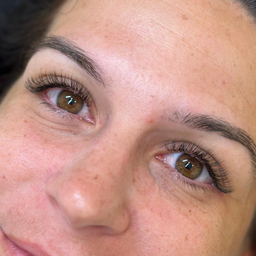 Extension de cils cil à cil – prestations et tarifs